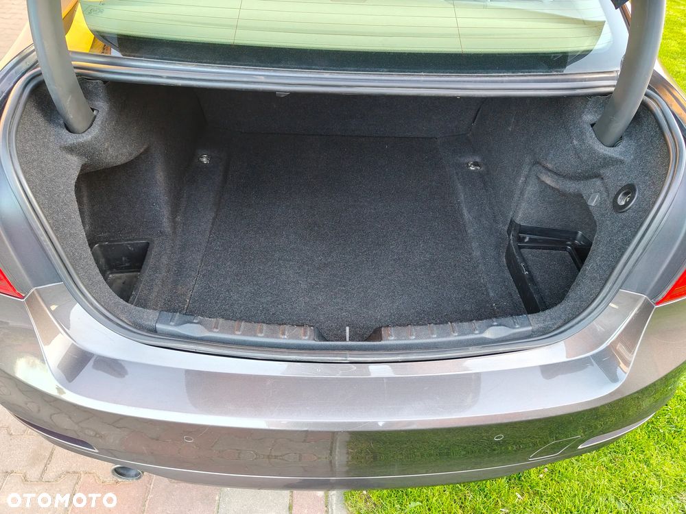 BMW Seria 3 316d - 22