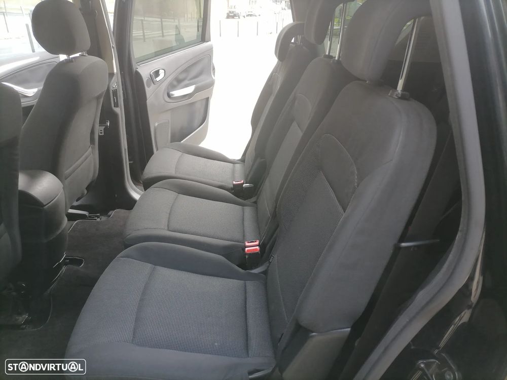 Ford S-Max 1.8 TDCi Titanium 7L - 10