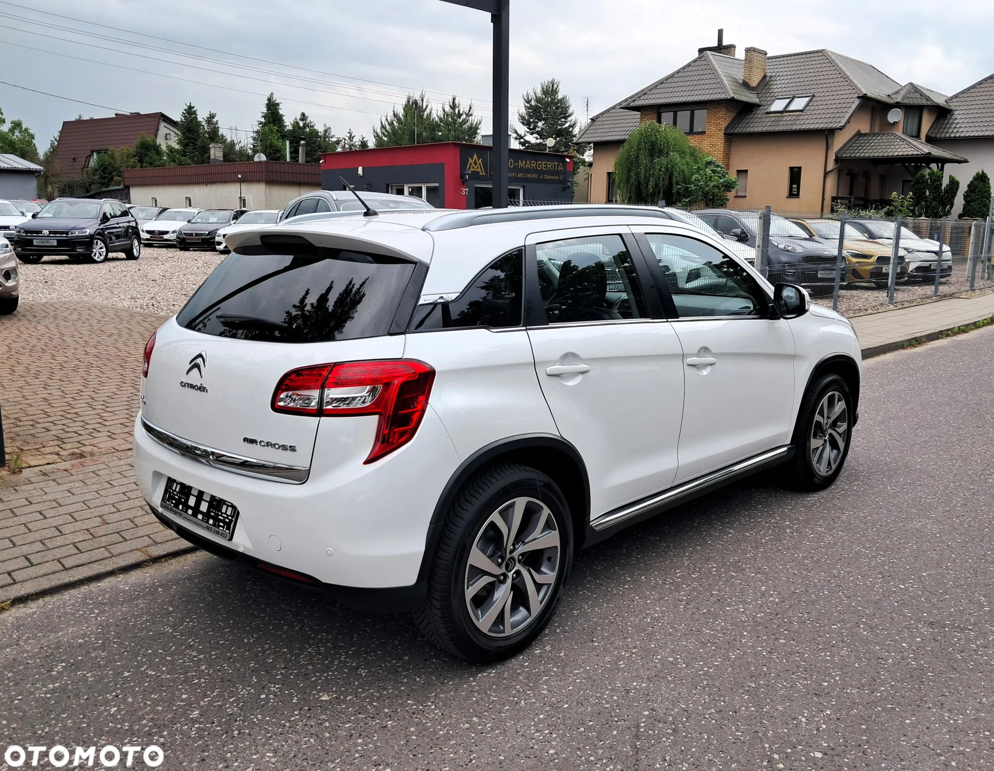 Citroën C4 Aircross 1.6 HDi STT 4x2 Exclusive - 4