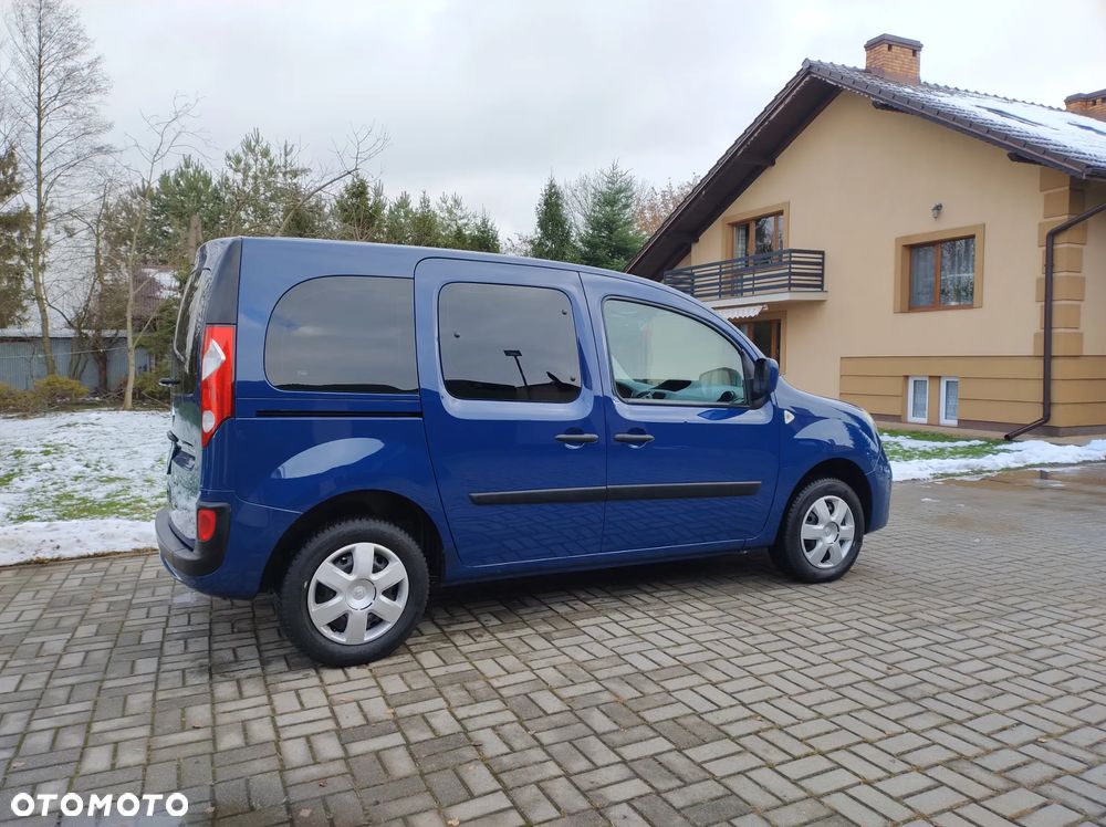 Renault Kangoo 1.6 8V 90 Happy Family - 13
