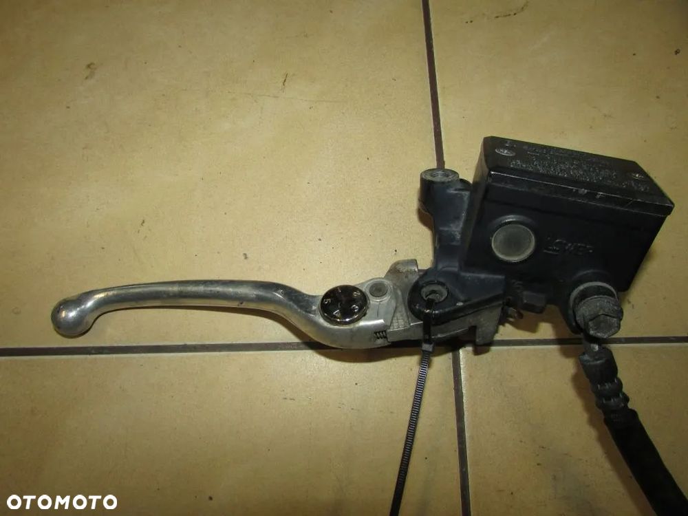 Yamaha TDM 900 pompa hamulcowa przód - 1