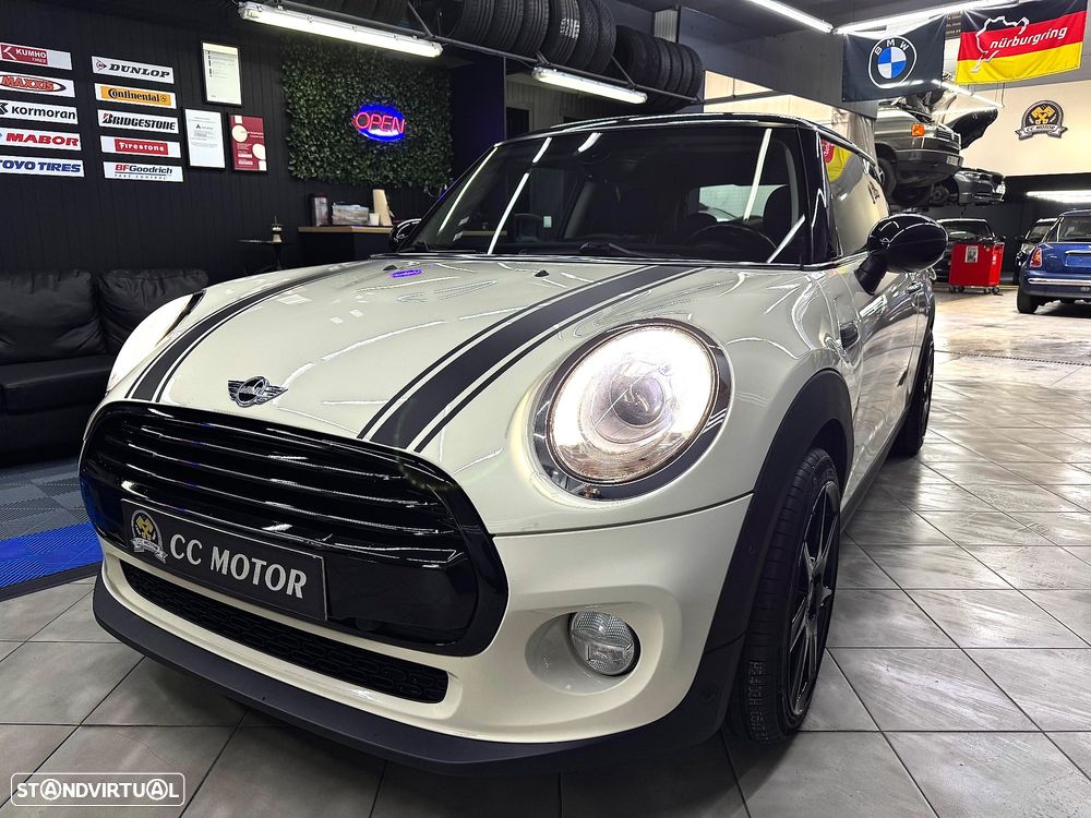 MINI 3 Portas Cooper Auto - 4