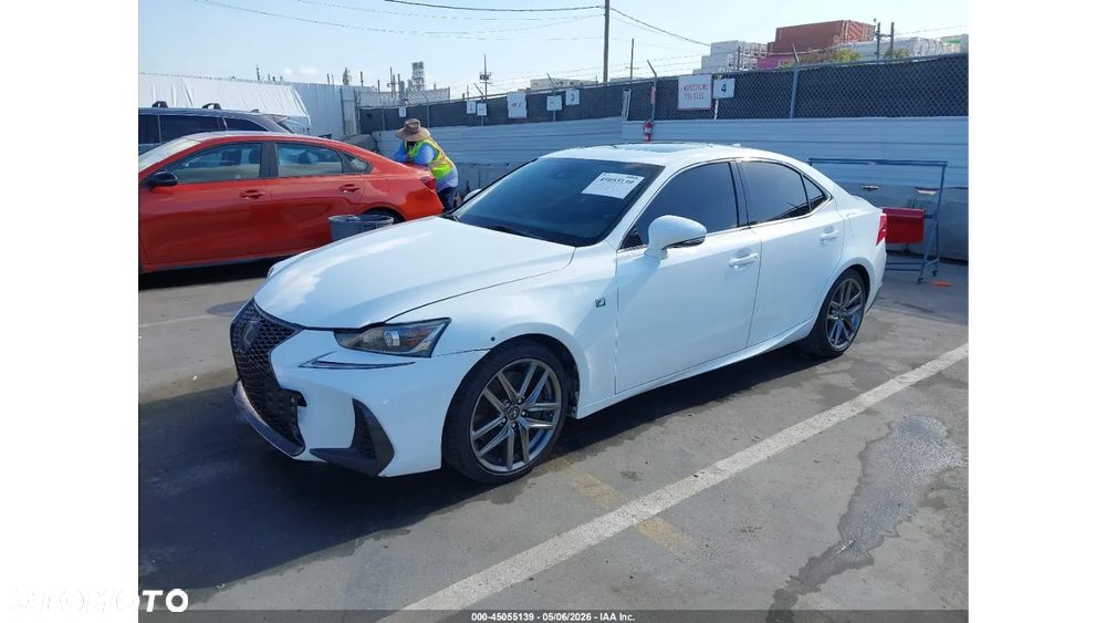 Lexus IS 200t F Sport - 1