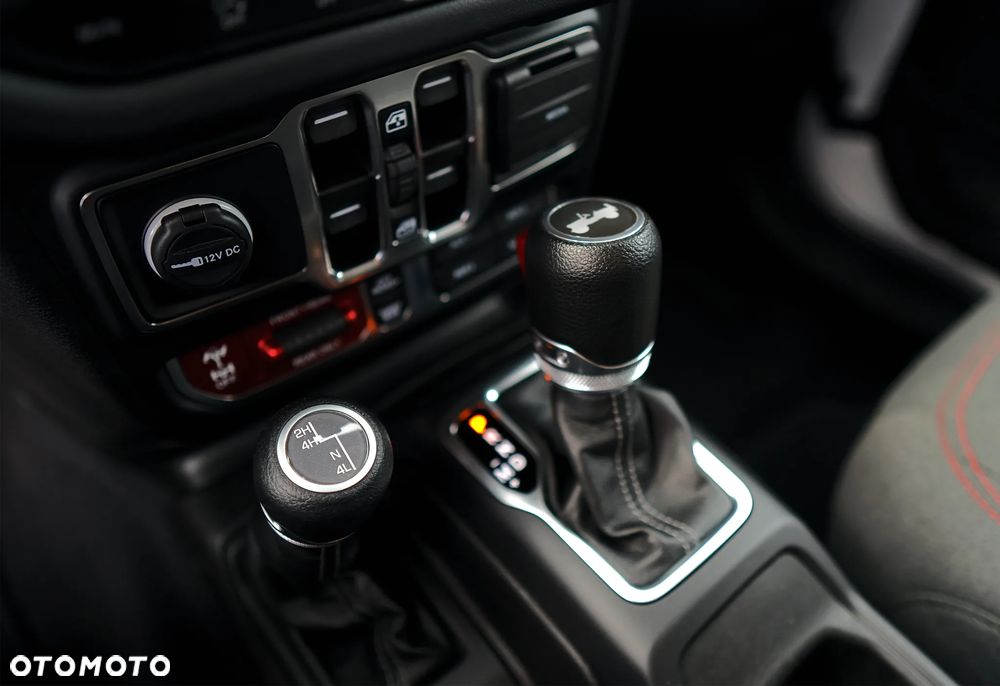 Jeep Wrangler - 20