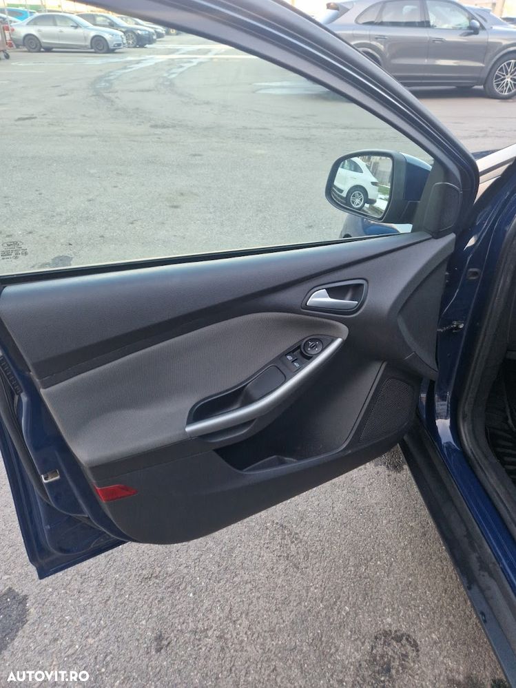Ford Focus 1.0 EcoBoost Sport - 6
