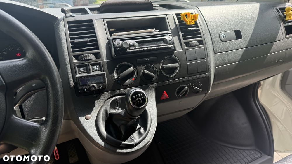 Volkswagen Transporter - 6