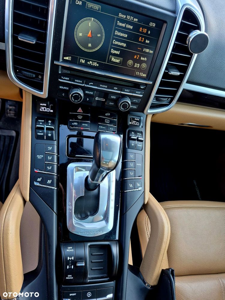 Porsche Cayenne Tiptronic S - 14