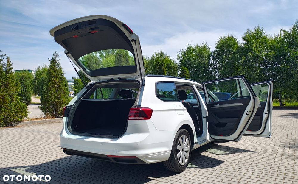 Volkswagen Passat 2.0 TDI EVO Business DSG - 15