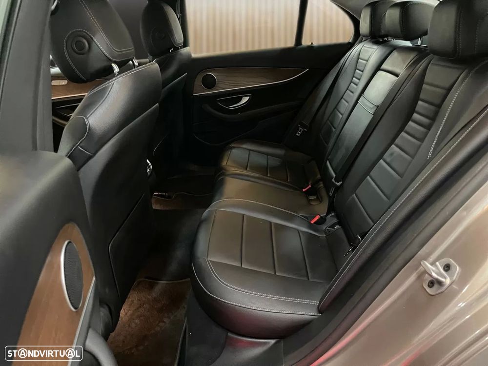 Mercedes-Benz E 300 de Avantgarde - 19