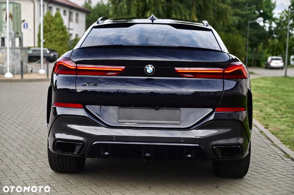 BMW X6 - 10
