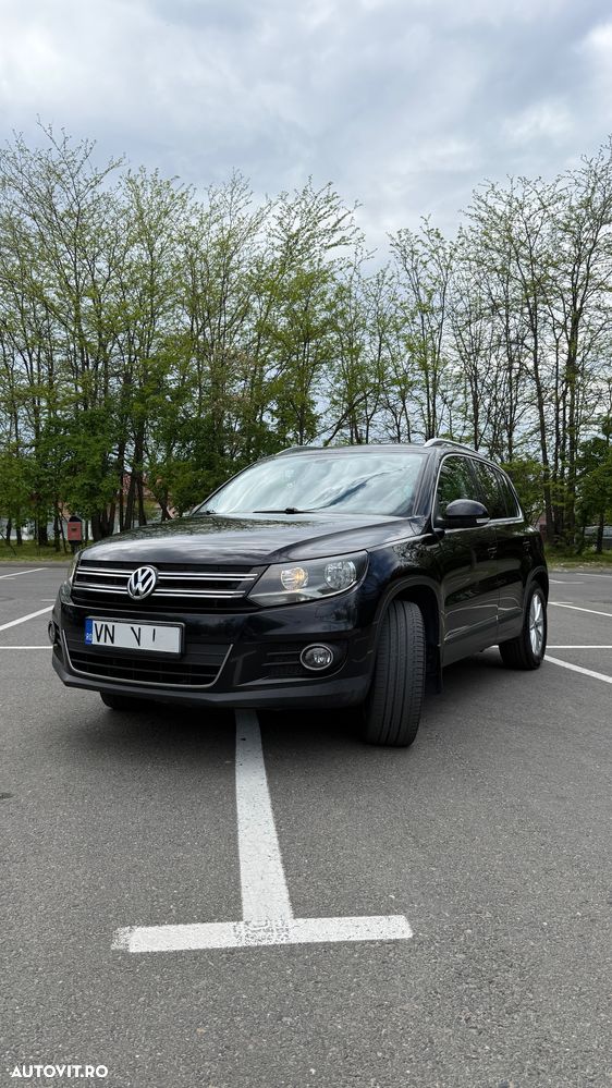 VOLKSWAGEN Tiguan 2011