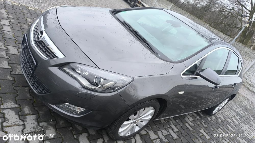 Opel Astra 1.4 Turbo Innovation - 1