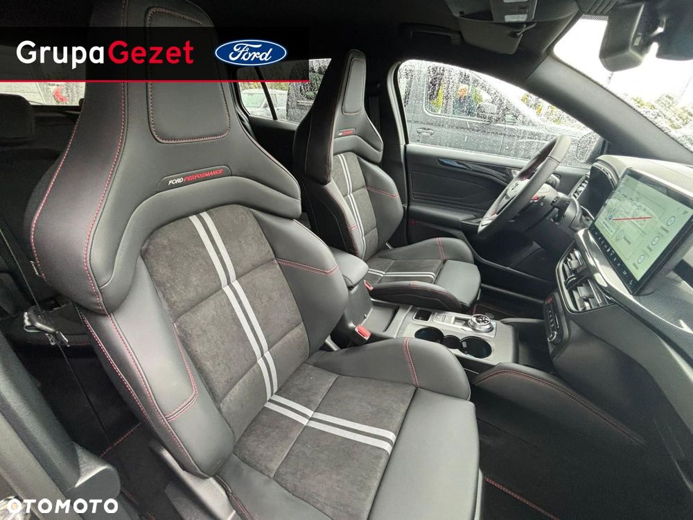 Ford Focus - 17