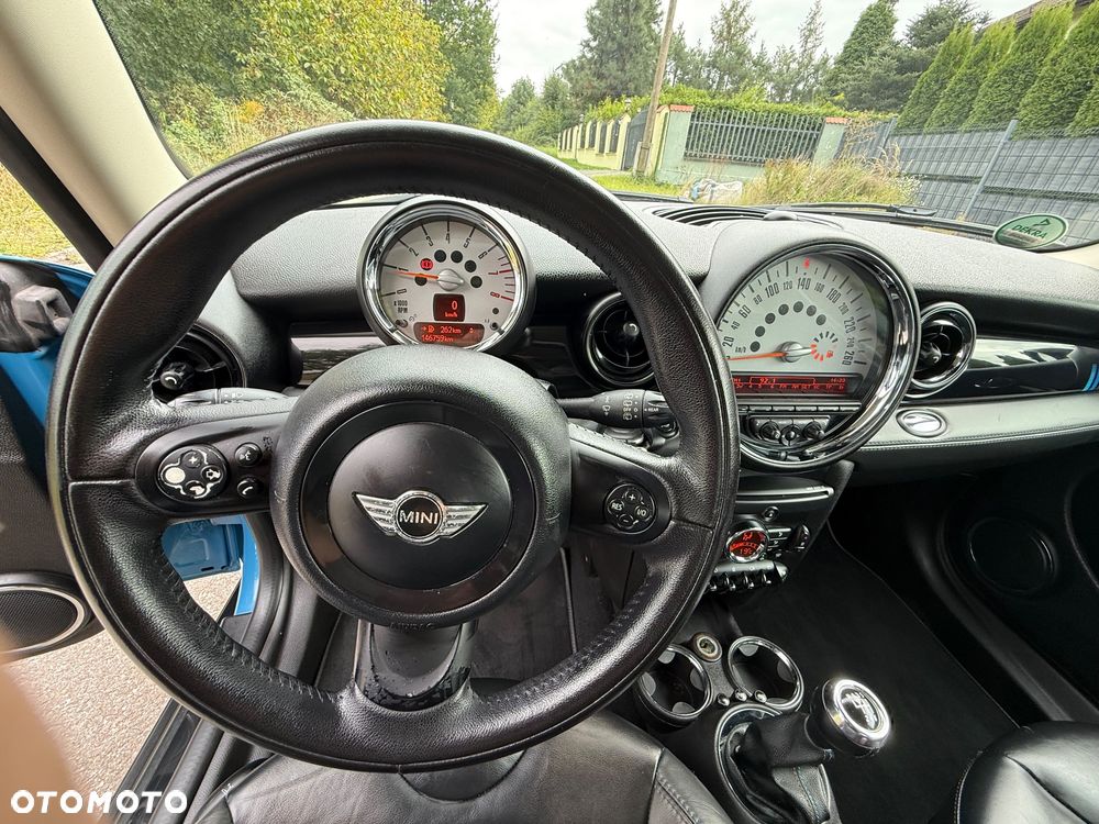 MINI Cooper Bayswater - 26
