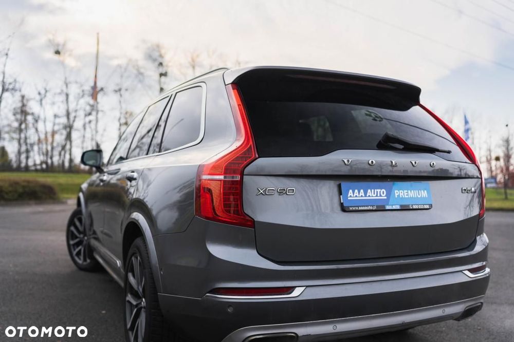 Volvo XC 90 - 18