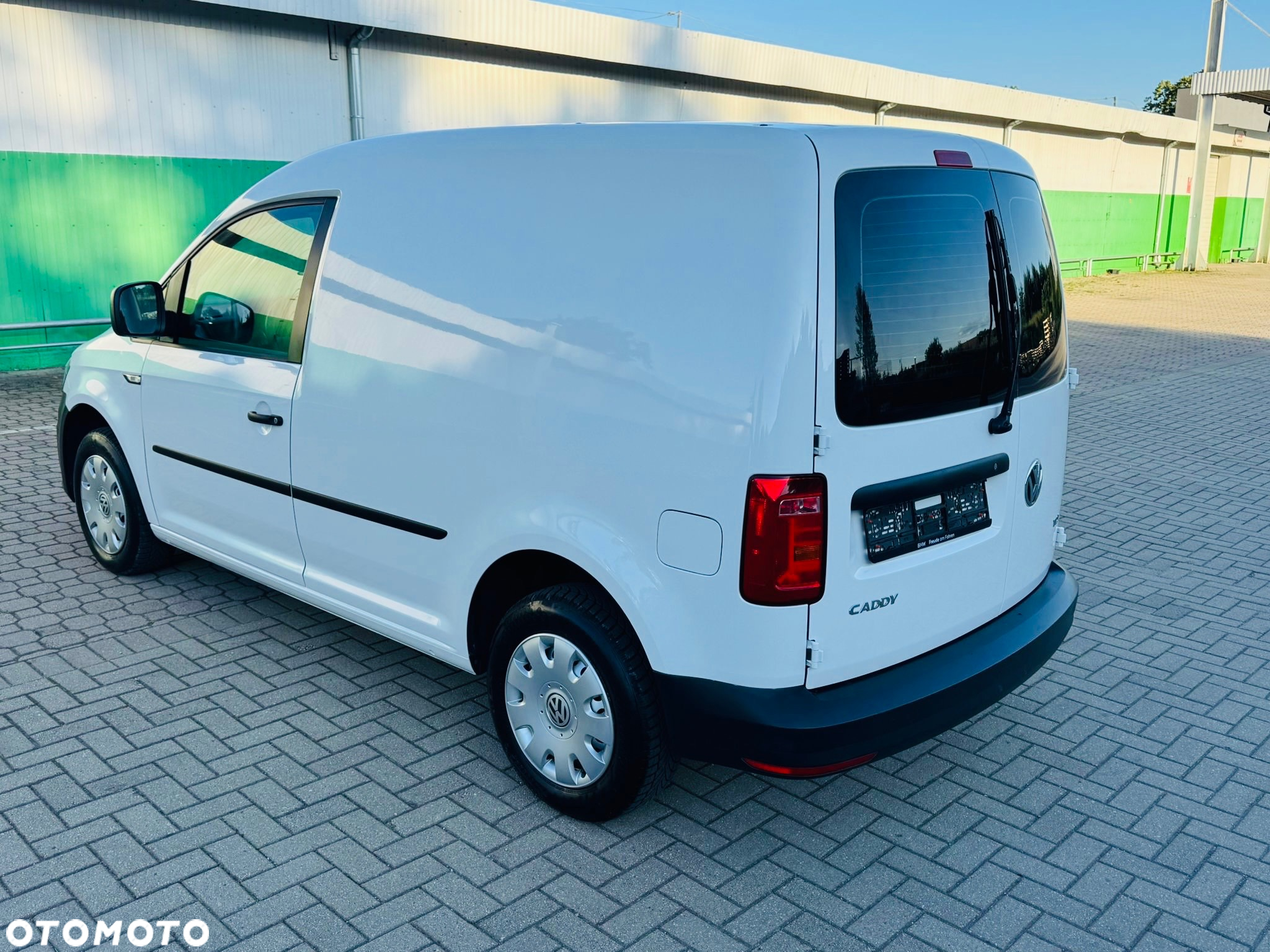 Volkswagen Caddy - 8