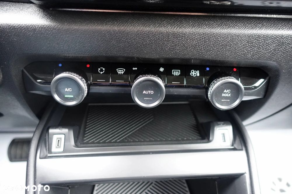 Citroën C4 e-C4 136 FEEL - 21