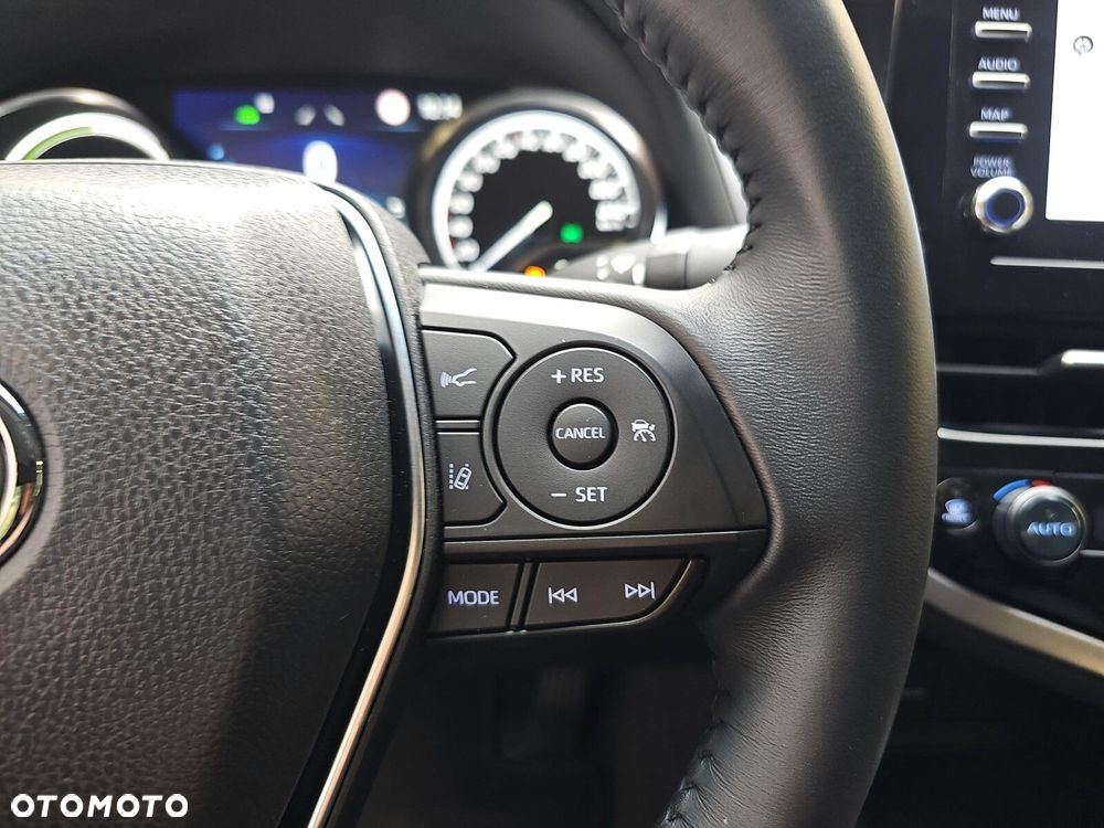 Toyota Camry 2.5 Hybrid Comfort CVT - 15