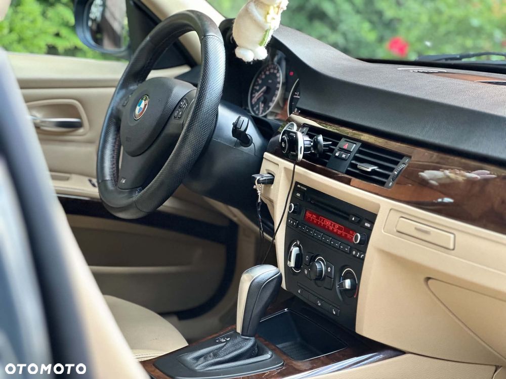 BMW Seria 3 - 21