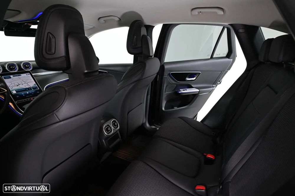 Mercedes-Benz GLC 300 e 4Matic - 27