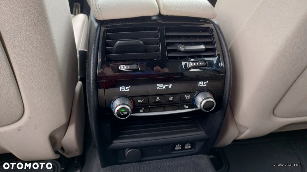 BMW Seria 5 530d xDrive M Sport Edition - 32