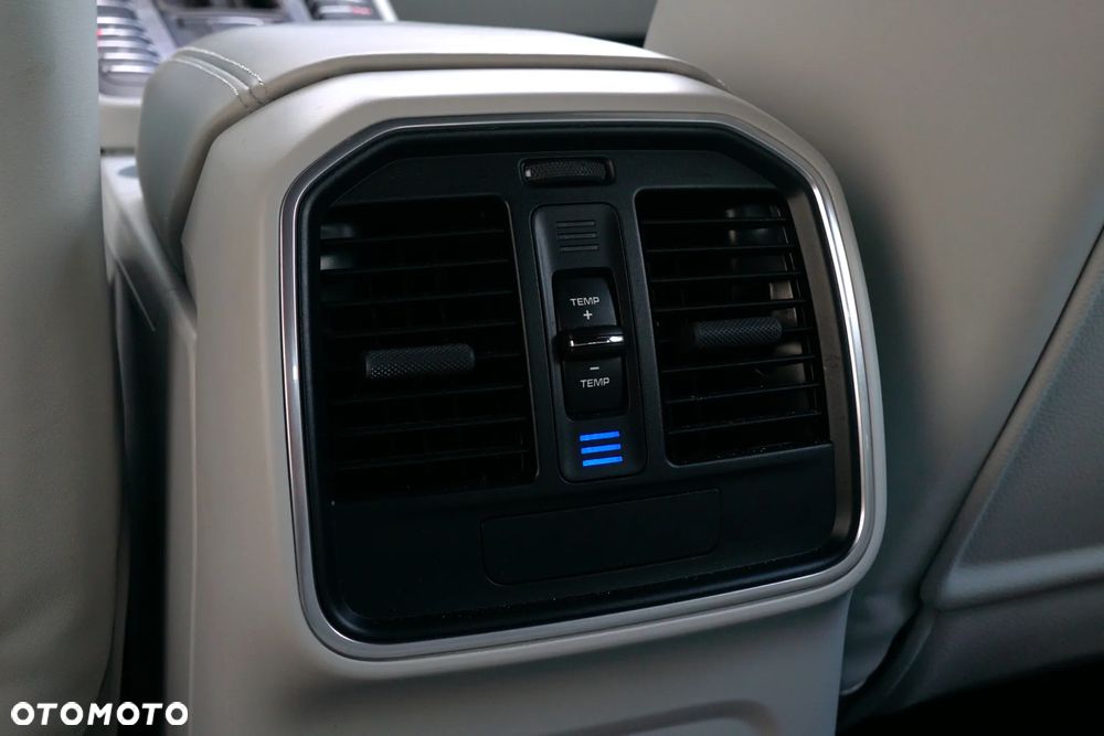 Porsche Macan S - 27