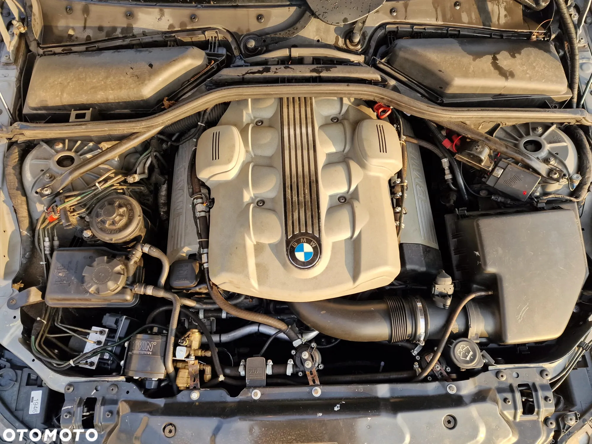 BMW Seria 5 545i - 11