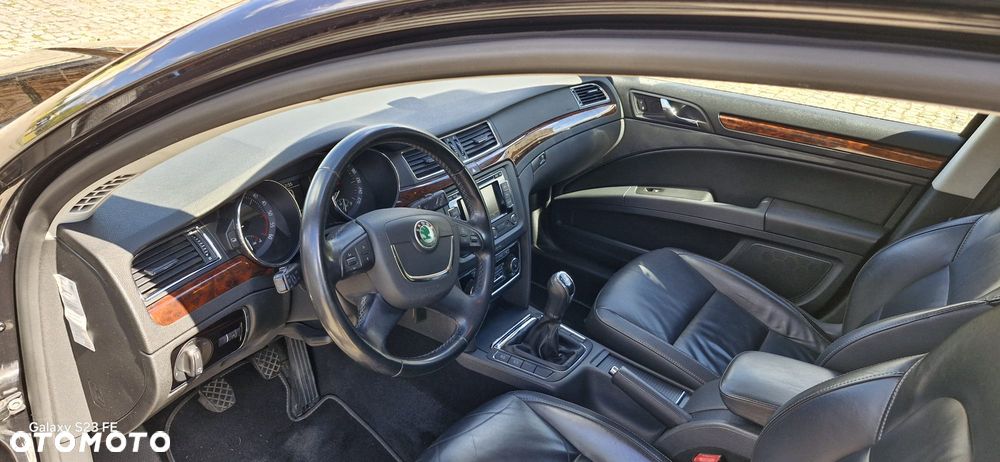 Skoda Superb 2.0 TDI Elegance - 6
