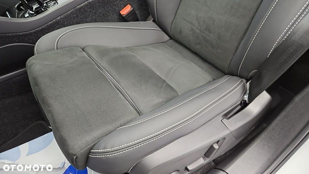 Volvo XC 40 82kWh P8 Recharge AWD Ultimate - 12