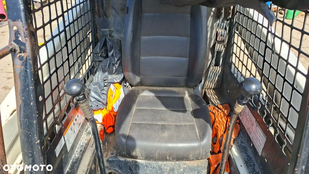 Bobcat S 150 4X4 - 10