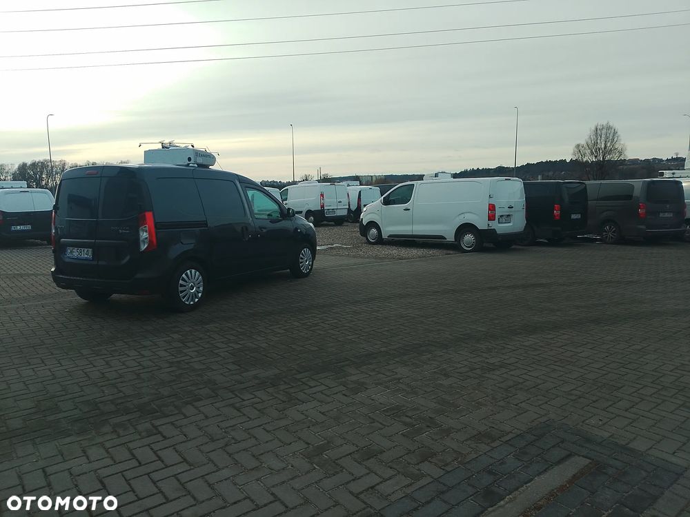 Dacia Dokker Izoterma Chłodnia Mroźnia grzanie drzwi boczne półka inox Salon PL po serwisie - 6