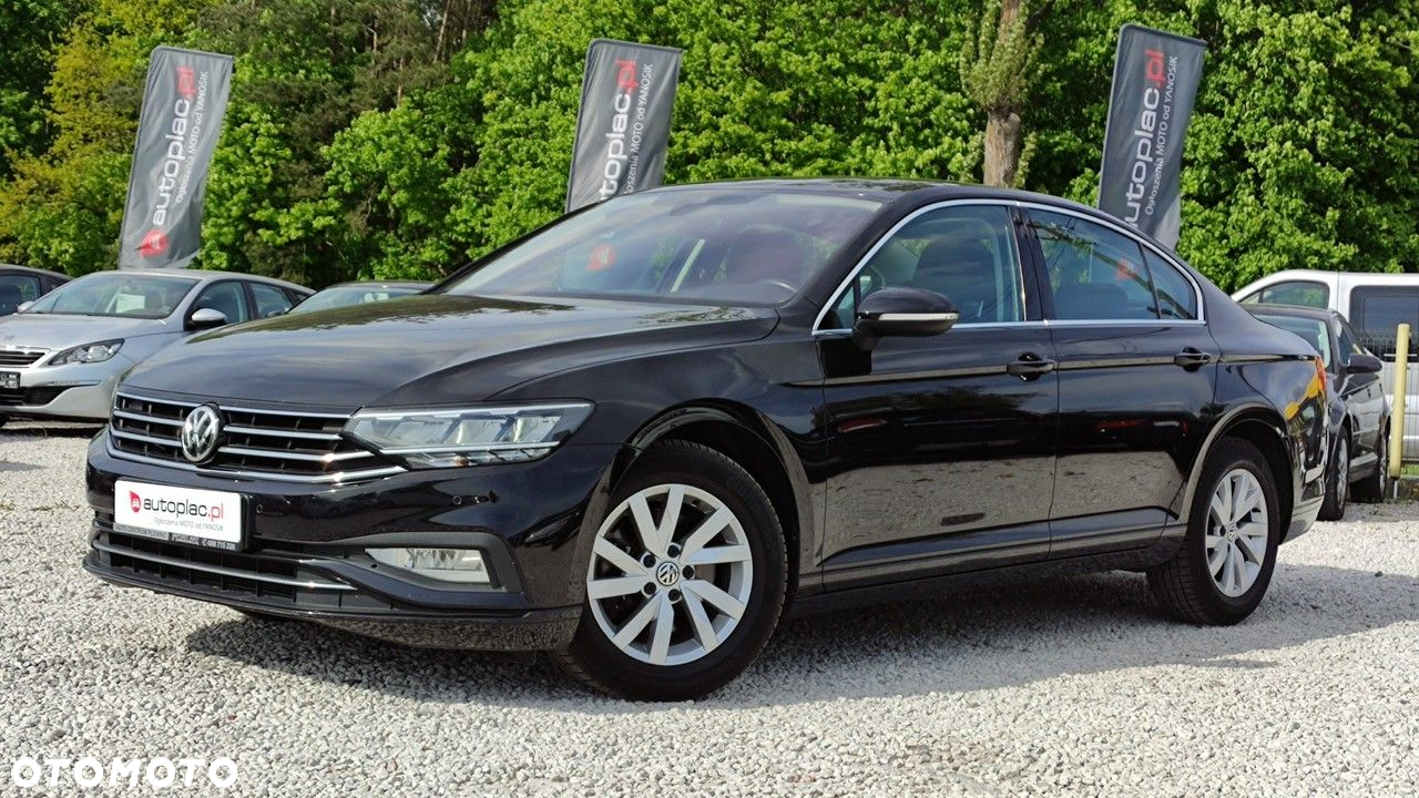 Volkswagen Passat - 4