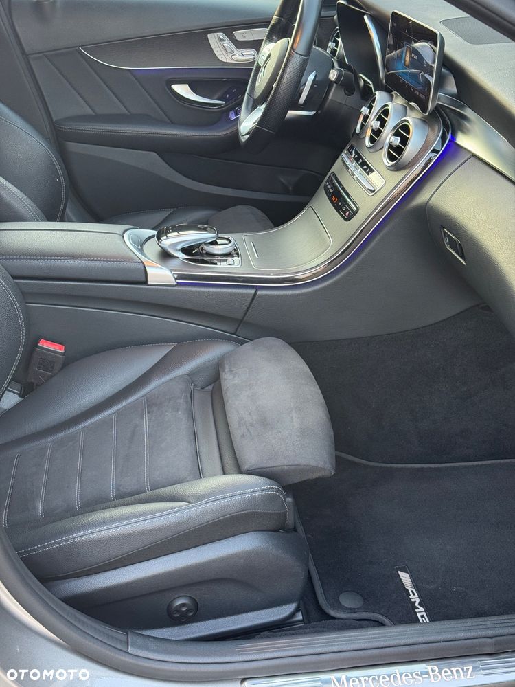 Mercedes-Benz Klasa C 300 e 9G-TRONIC AMG Line - 26