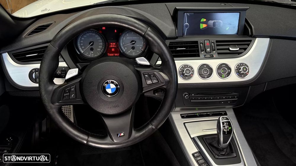 BMW Z4 35 is Auto - 34