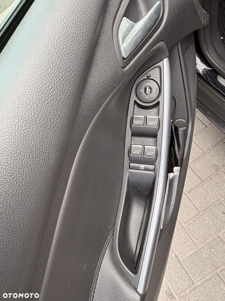 Ford Focus 1.6 EcoBoost Start-Stopp-System Titanium - 10