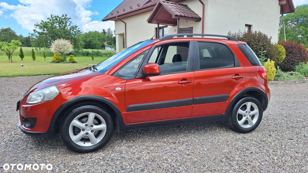 Suzuki SX4 1.6 GS / Premium - 3
