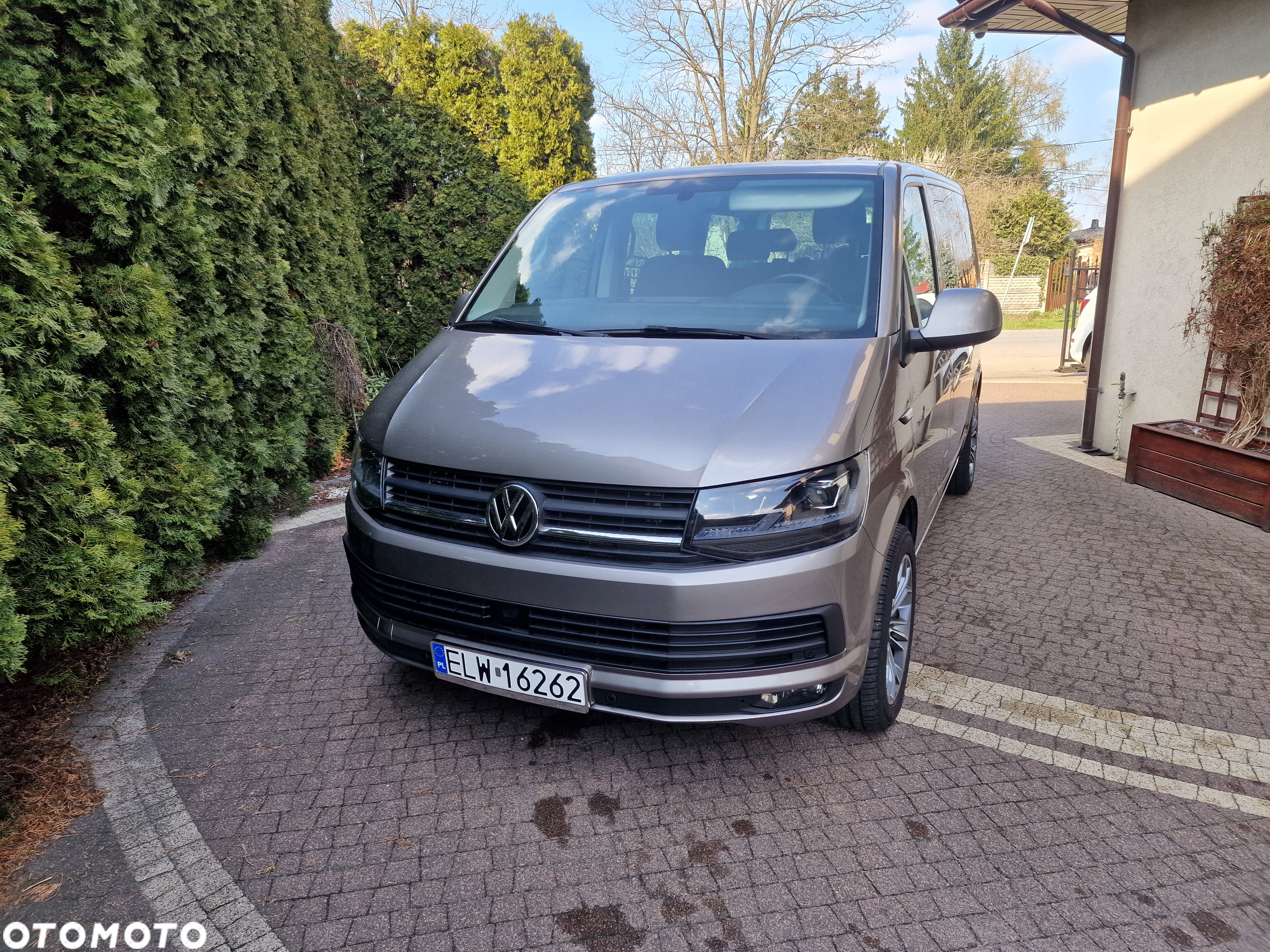 Volkswagen Multivan 2.0 TDI L1 Comfortline - 4