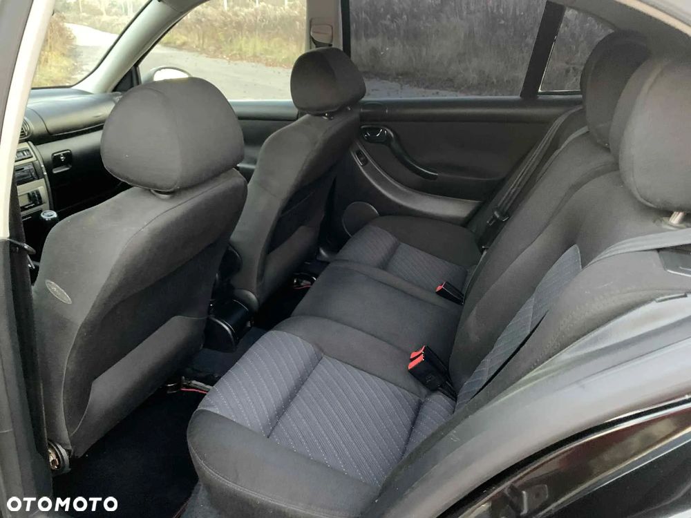 Seat Leon 1.9 TDI 150 Sport - 15