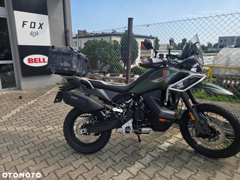 CFMoto 1000 MT-X - 2