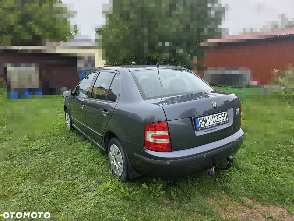 Skoda Fabia - 8