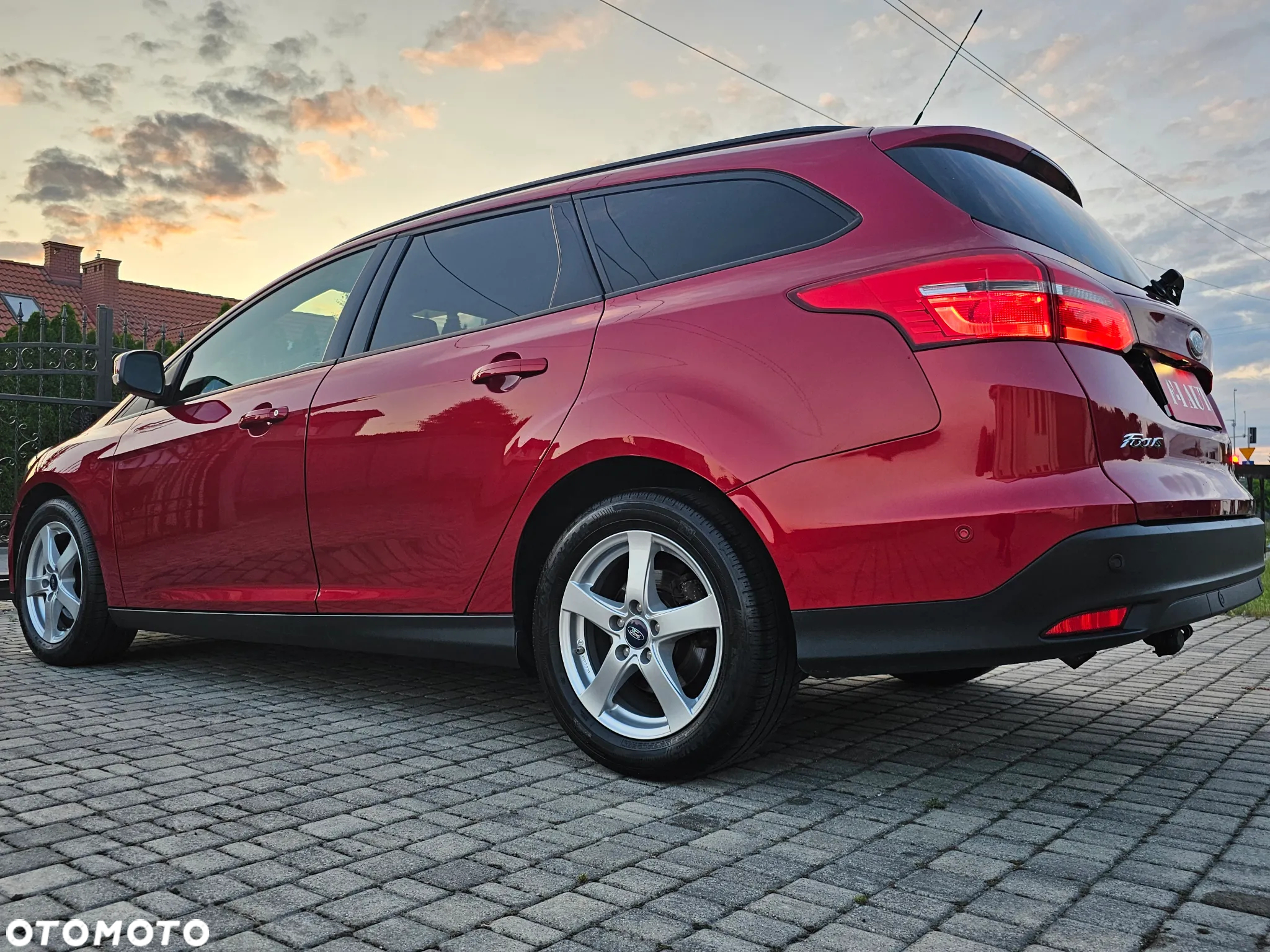 Ford Focus Turnier 1.0 EcoBoost Start-Stopp-System ACTIVE X - 17