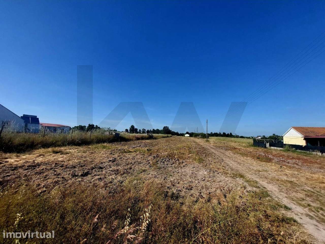Terreno no Granho, com 6760 m2, em excelente localização - Grande imagem: 3/4