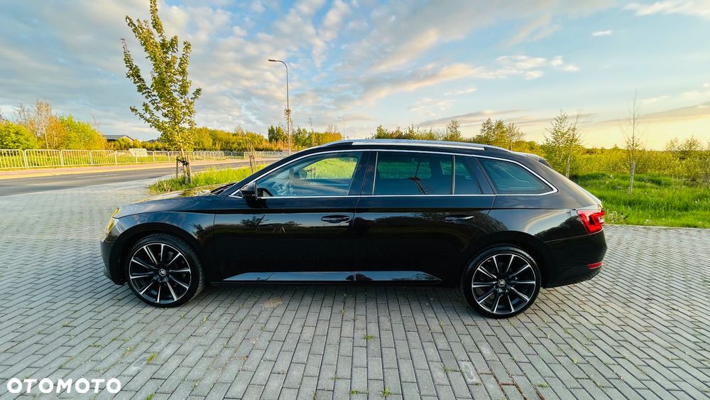 Skoda Superb 2.0 TDI Style DSG - 26