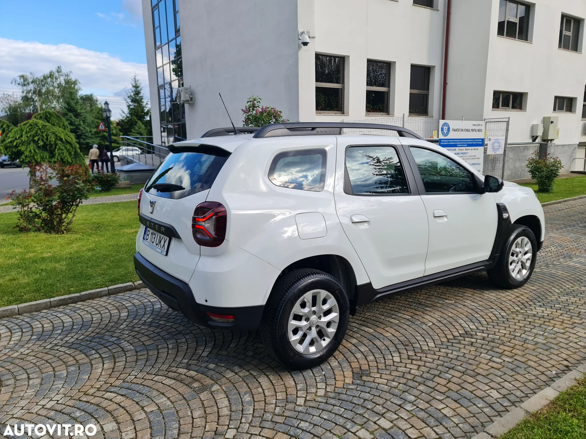 Dacia Duster 1.5 Blue dCi 4WD Comfort - 27