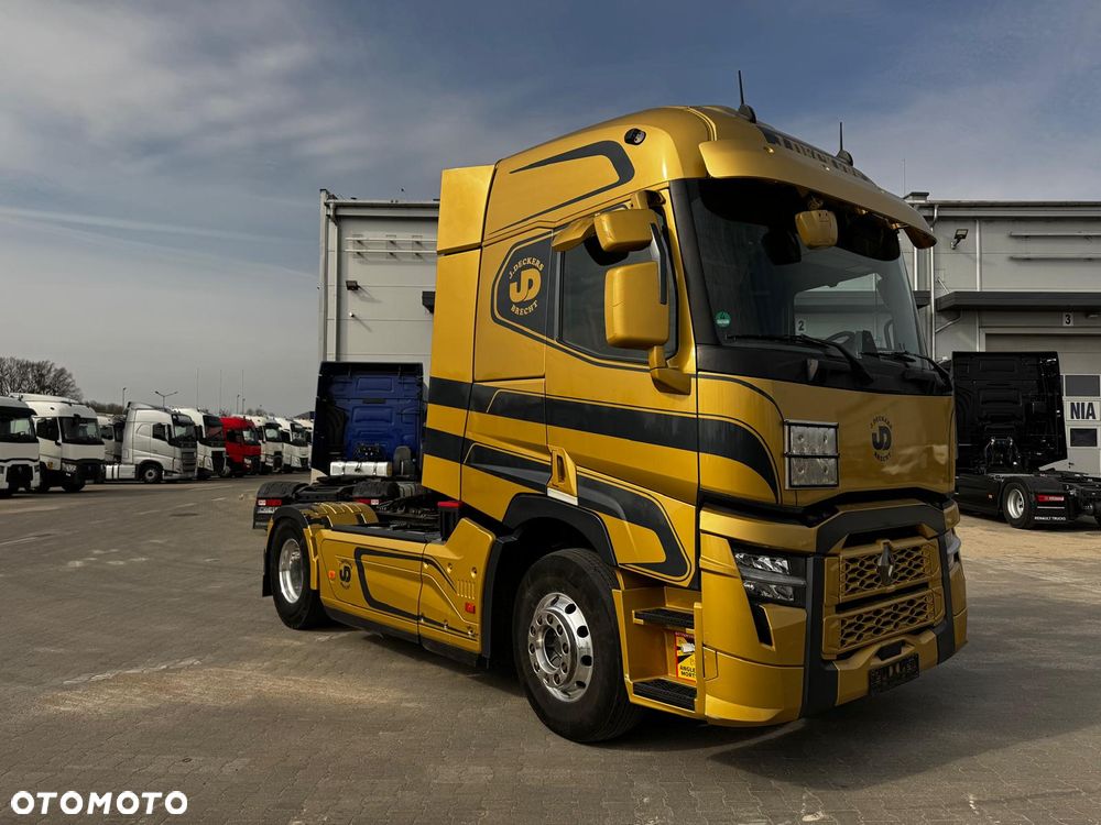 Renault T520 ADR Sleeper Cab - 3