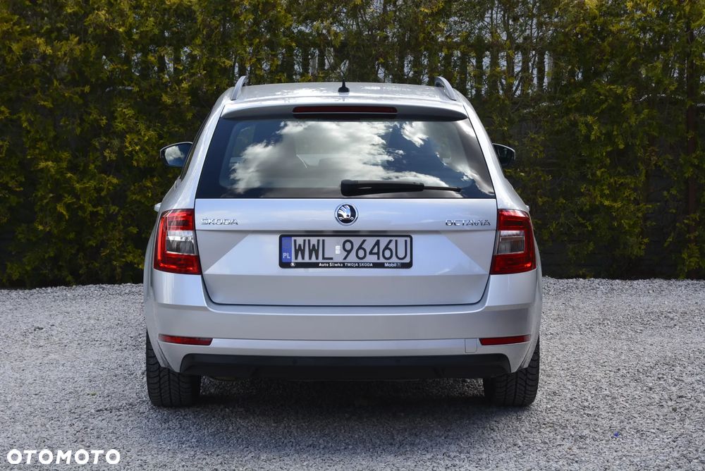 Skoda Octavia 2.0 TDI Ambition DSG - 15