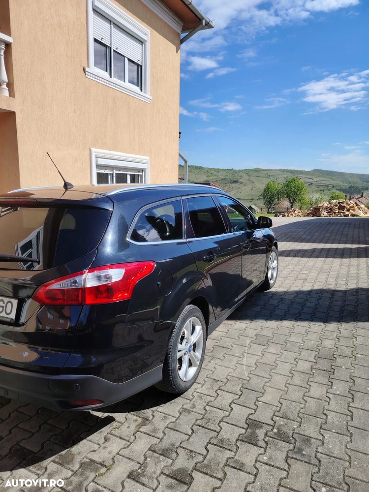 Ford Focus 1.6 TDCI DPF Titanium - 13