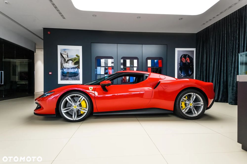 Ferrari 296 GTB - 7