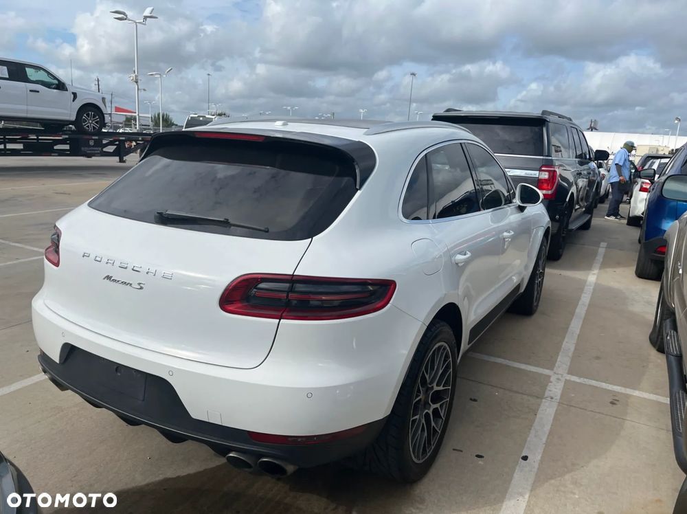 Porsche Macan - 5