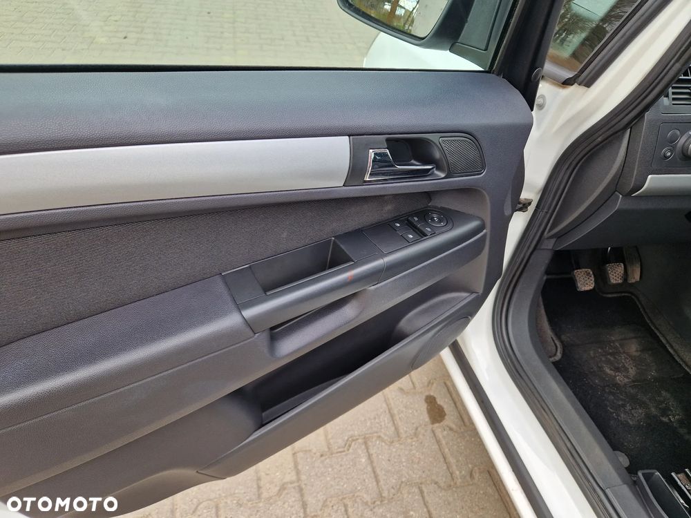 Opel Zafira 1.8 Edition 111 Jahre - 17